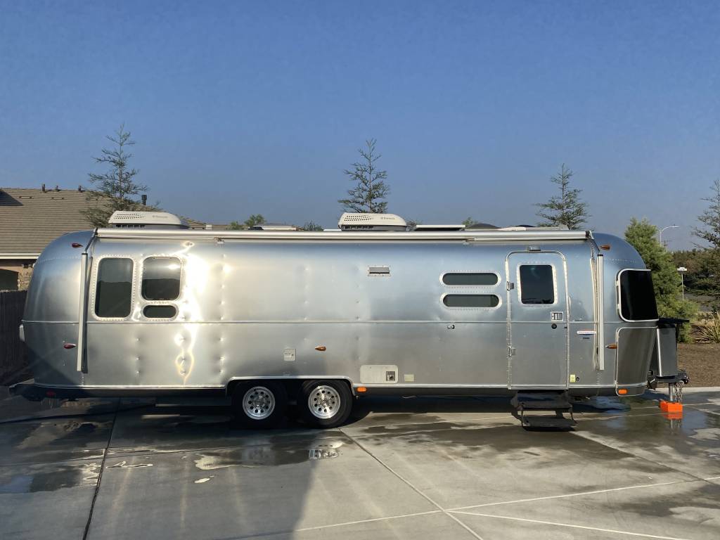 travel trailer detailing